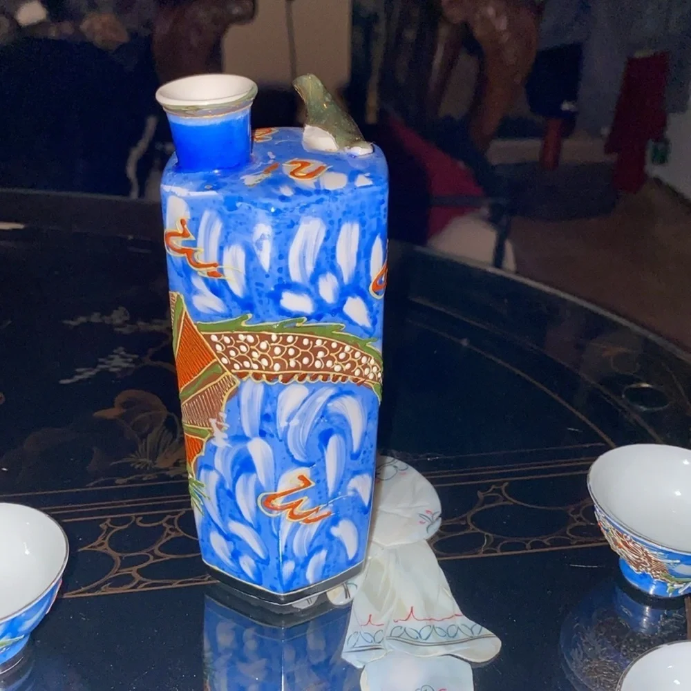 Vintage Moriage Dragonware Sake Set- 7 Pieces
